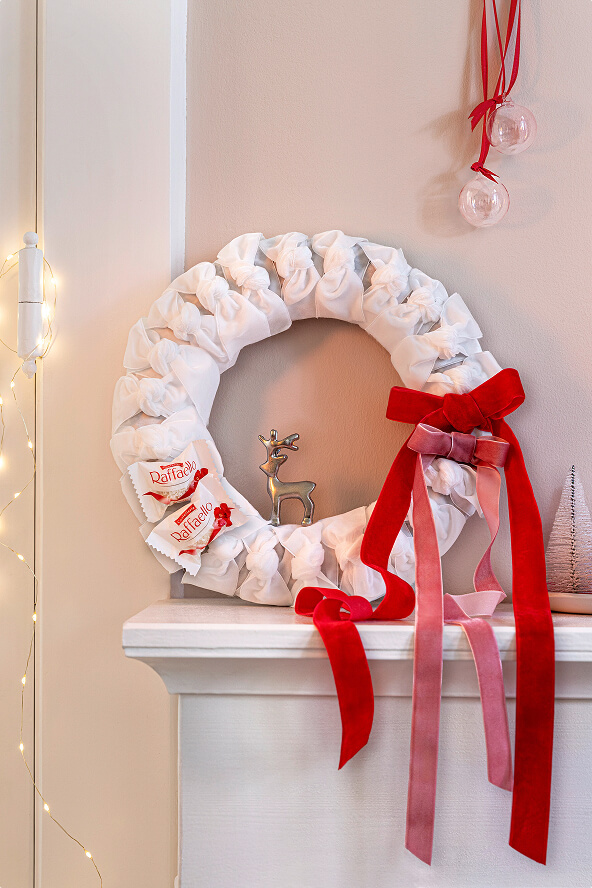 Adventskranz aus Schleifenbändern