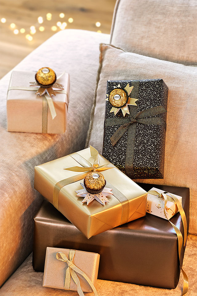 Geschenkschleifen aus Papprollen Geschenkschleifen aus Papprollen