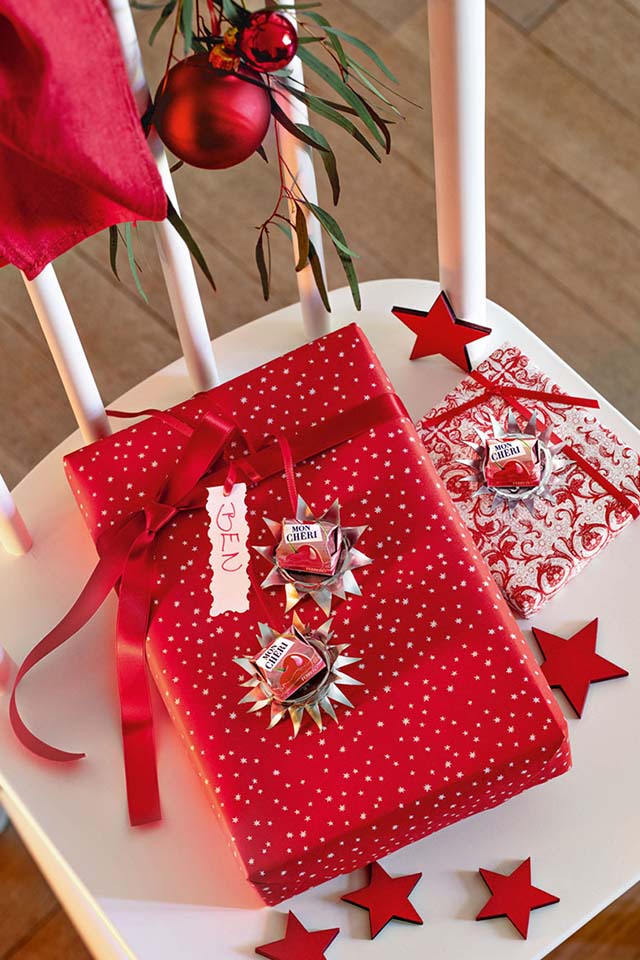 Geschenkanhänger aus Teelichtbehältern Geschenkanhänger aus Teelichtbehältern